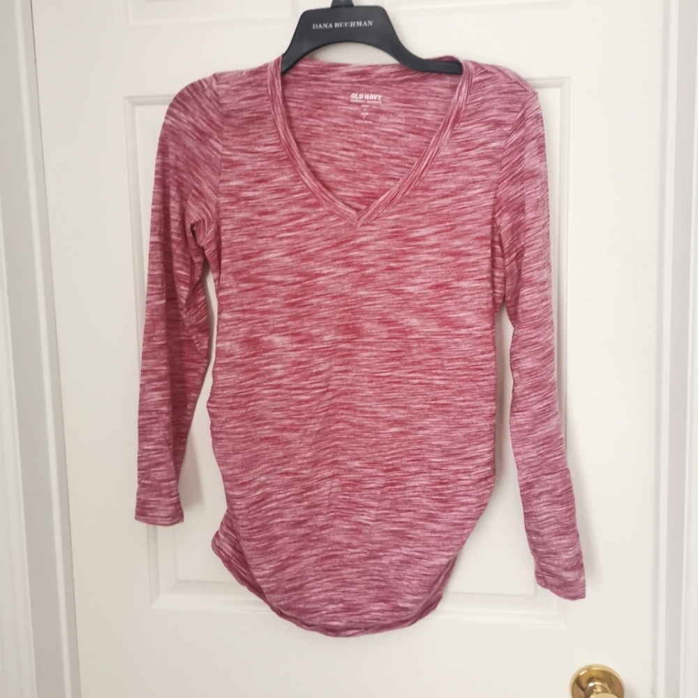 2/$20 Old Navy long sleeve maternity t-shirt size S